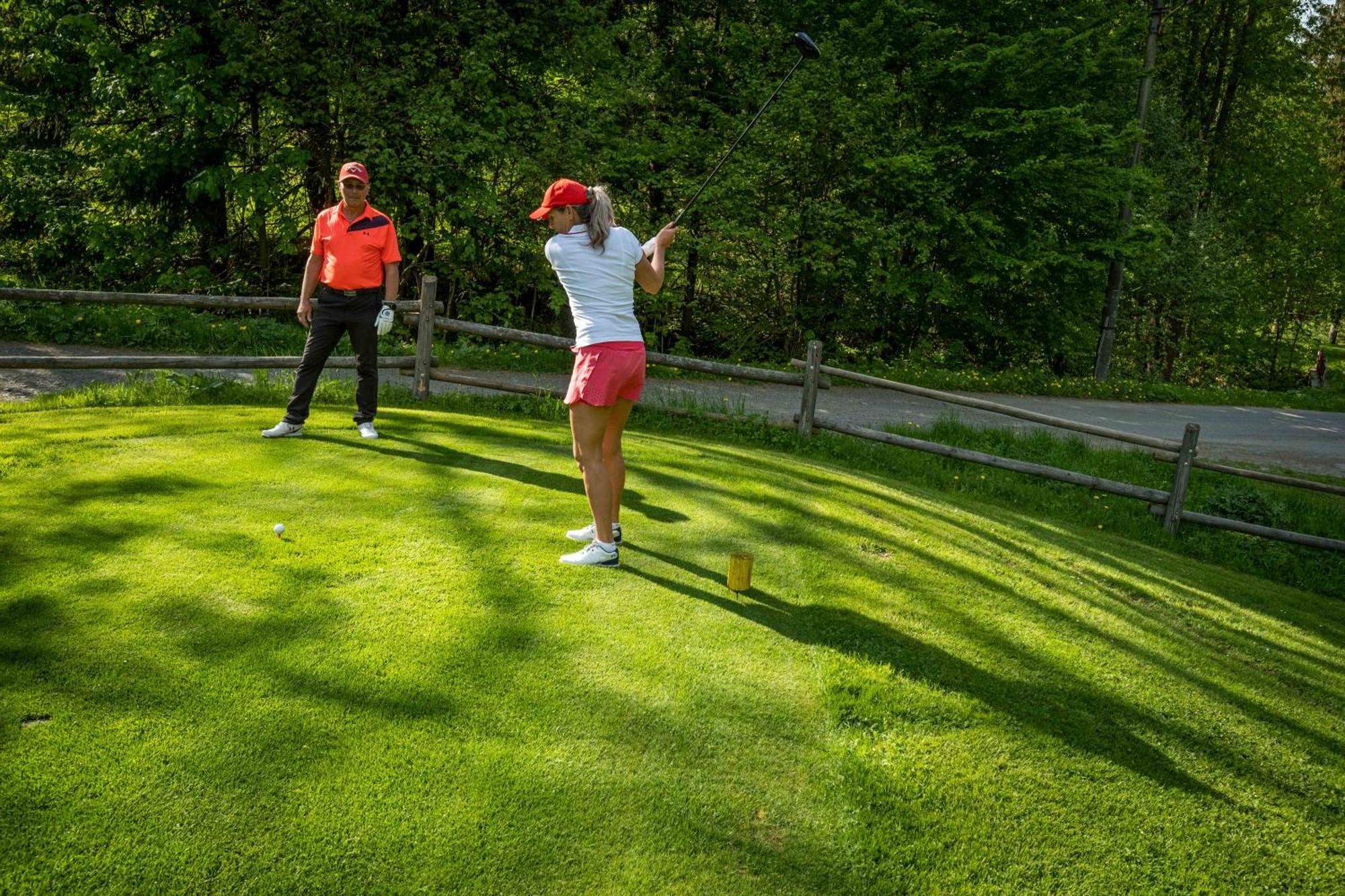Wellness Hotel Horal, Velké Karlovice Zewnętrze zdjęcie