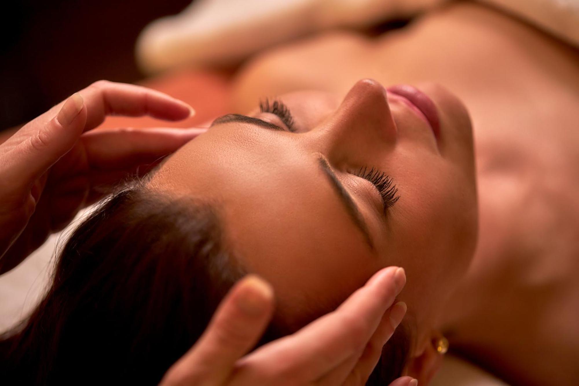 Wellness Hotel Horal, Velké Karlovice Zewnętrze zdjęcie
