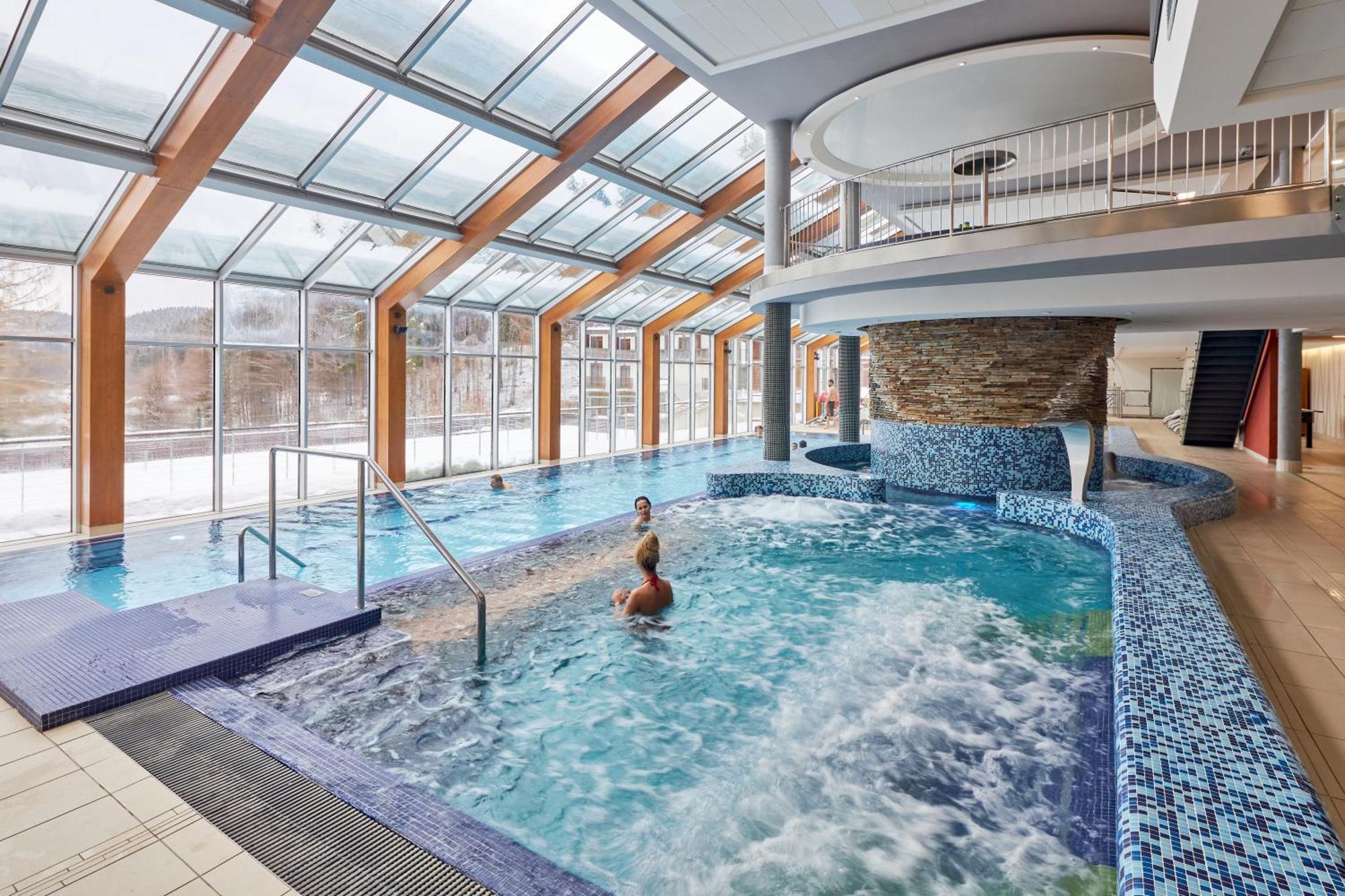 Wellness Hotel Horal, Velké Karlovice Zewnętrze zdjęcie